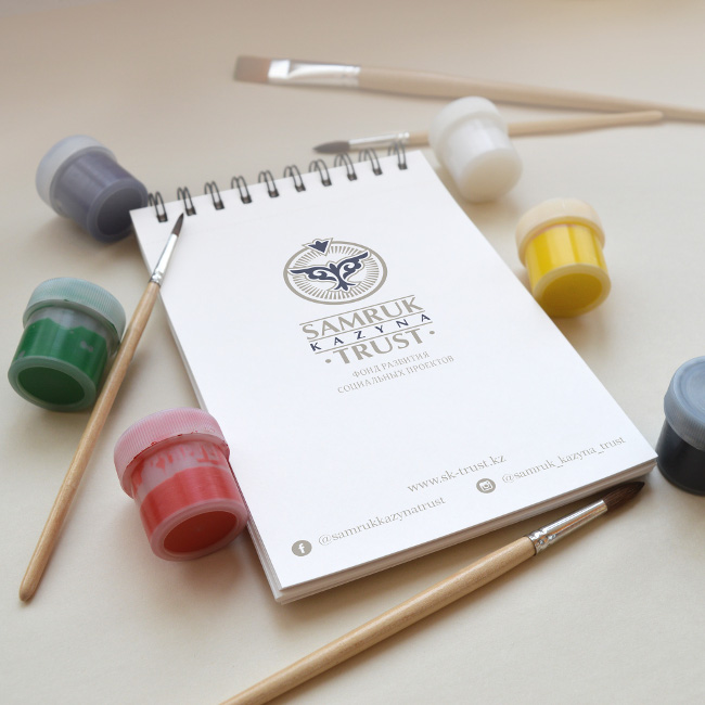 Шпаргалка полиграфиста, блокнот на пружине